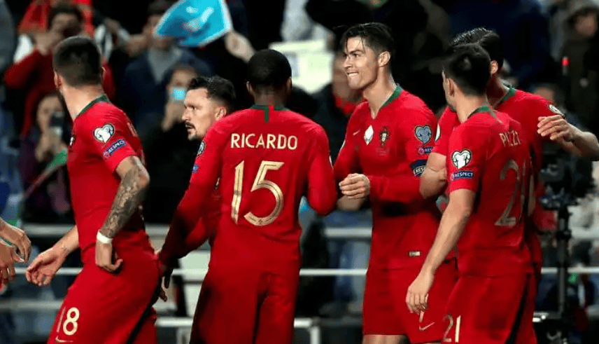 荷甲今晚走向成谜,菲尼克斯太阳防线松动,管理层满意,轮换策略成焦点的简单介绍 荷甲今晚走向成谜,菲尼克斯太阳防线松动,管理层满意,轮换策略成焦点的简单介绍