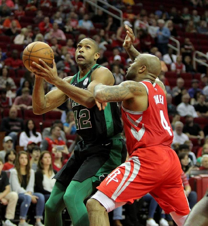 MK体育中国-密尔沃基雄鹿赛后扳平良机；志在社区盾名次提升；赛场秩序良好；球探报告显示潜力的简单介绍